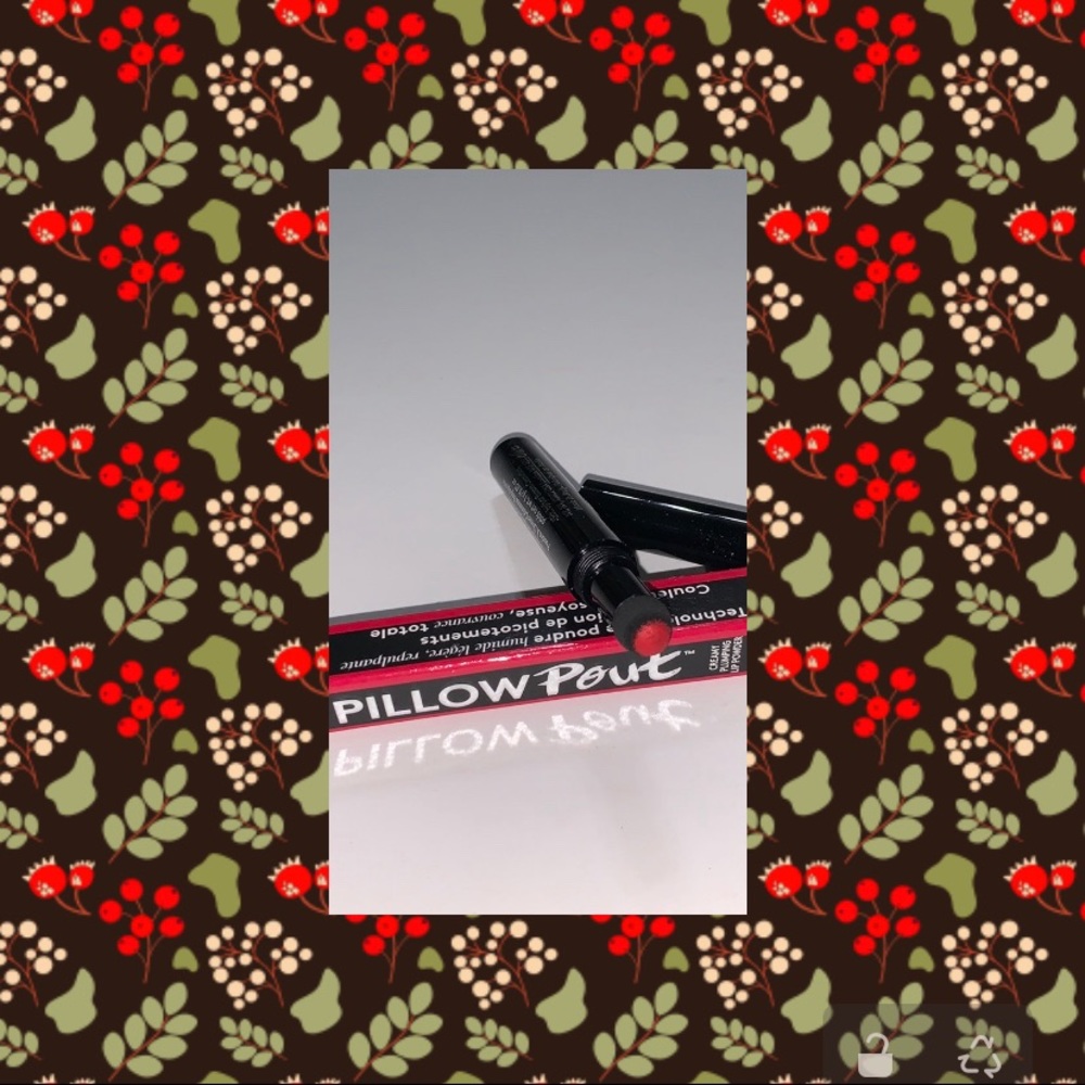 Brand New Buxom pillow pout Turn Me On.